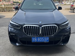 宝马X5 40i 3.0T 自动 M运动套装 