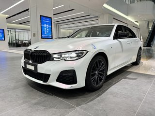 宝马3系 325Li 2.0T 自动 M运动曜夜版 