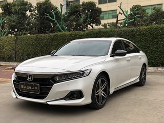 雅阁 1.5T 260TURBO幻夜·尊贵版 