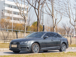 奥迪A4L 40TFSI 2.0T 自动 进取型 