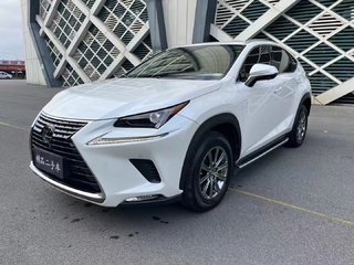 雷克萨斯NX 200 2.0L 自动 锋尚版 