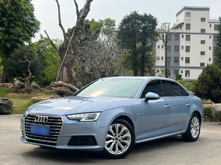 奥迪A4L 40TFSI 