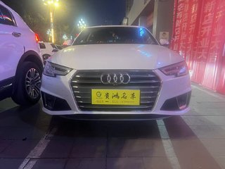 奥迪A4L 40TFSI 2.0T 自动 运动型 