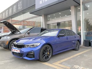 宝马3系 325Li 2.0T 自动 改款M运动曜夜版 