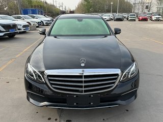 奔驰E级 E300L 时尚型 