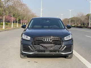 奥迪Q2L 35TFSI 1.4T 自动 上市专享版 