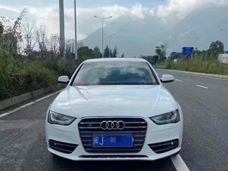 奥迪A4L 35TFSI 2.0T 自动 标准型 