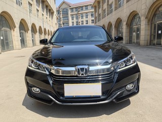 本田雅阁 2.0L 自动 豪华版 