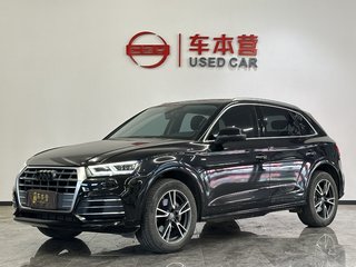 奥迪Q5L 40TFSI 2.0T 自动 荣享时尚型 