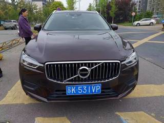 沃尔沃XC60 T5 2.0T 自动 智逸版 