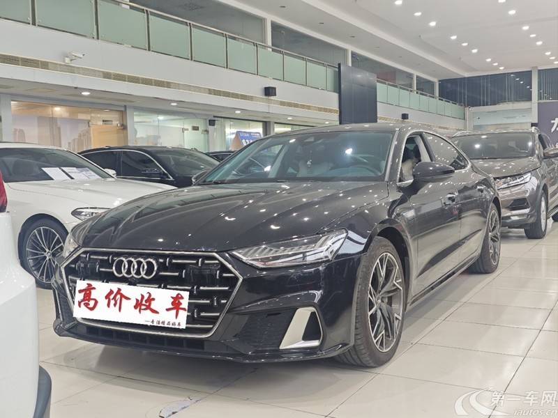 奥迪A7L 45TFSI 2022款 2.0T 自动 S-line筑梦新生版 (国Ⅵ) 