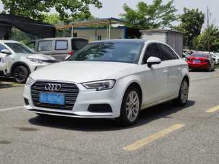 奥迪A3 35TFSI 1.4T 自动 进取型Limousine 