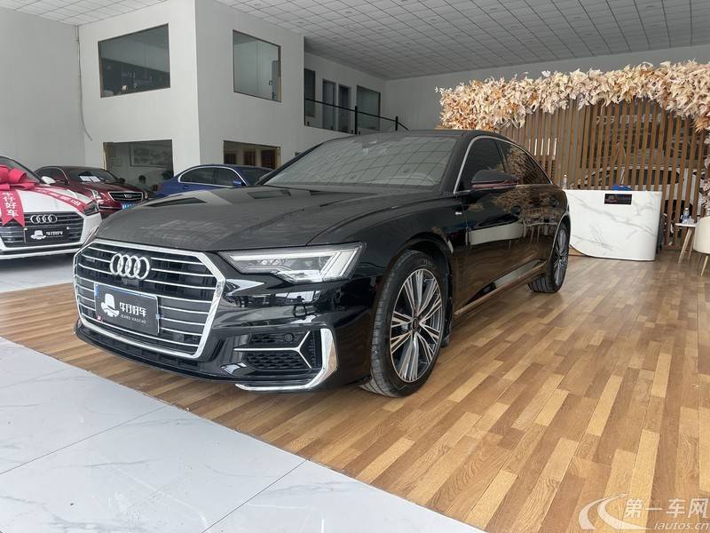 奥迪A6L 40TFSI 2022款 2.0T 自动 豪华动感型 (国Ⅵ) 