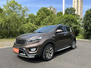 起亚智跑 2.0L 自动 GLS 