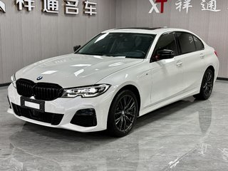 宝马3系 330Li 2.0T 自动 M运动曜夜套装 