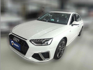 奥迪A4L 40TFSI 2.0T 自动 时尚致雅型 