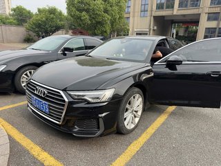 奥迪A6L 45TFSI 