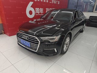 奥迪A6L 40TFSI 2.0T 自动 豪华致雅型 