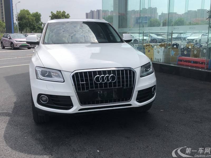 奥迪Q5 2015款 2.0T 自动 四驱 汽油 舒适型 (国Ⅴ) 