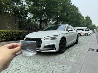 奥迪A5 Coupe 40TFSI 2.0T 自动 时尚型 