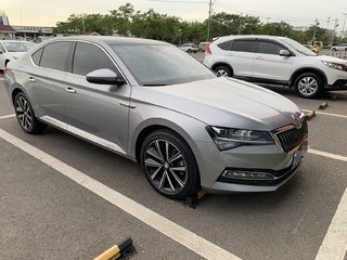 斯柯达速派 2.0T 自动 TSI330奢享版 