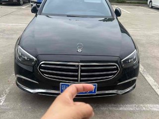 奔驰E级 E300L 豪华型 