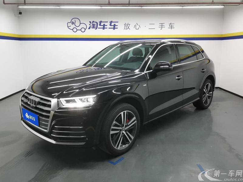 奥迪Q5L 45TFSI 2020款 2.0T 自动 尊享运动型 (国Ⅵ) 