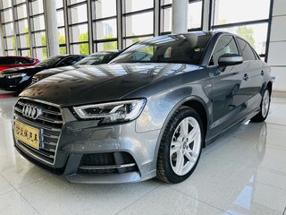 奥迪A3 35TFSI 1.4T 自动 时尚型Limousine 