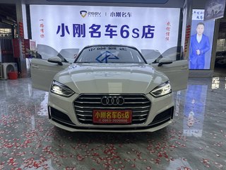 奥迪A5掀背 40TFSI 2.0T 自动 时尚型 