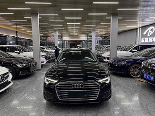 奥迪A6L 45TFSI 