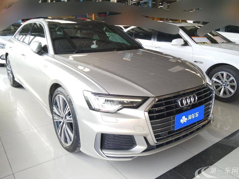 奥迪A6L 45TFSI 2019款 2.0T 自动 尊享动感型 (国Ⅵ) 