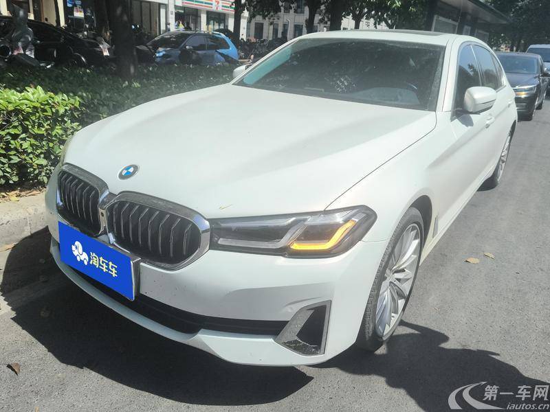 宝马5系 530Li 2022款 2.0T 自动 汽油 尊享型豪华套装 (国Ⅵ) 