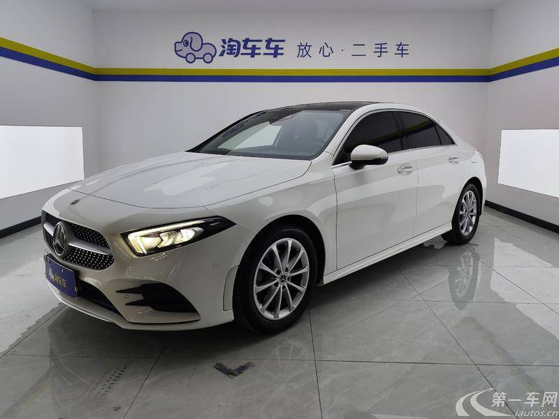 奔驰A级 A200L 2020款 1.3T 自动 运动轿车版 (国Ⅵ) 