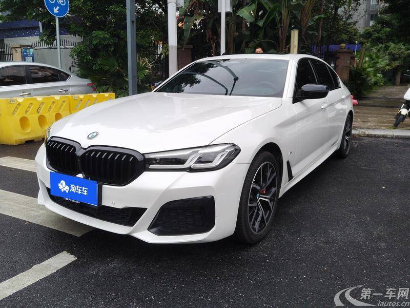 宝马5系 530Li 2022款 2.0T 自动 汽油 改款二尊享型M运动套装 (国Ⅵ) 