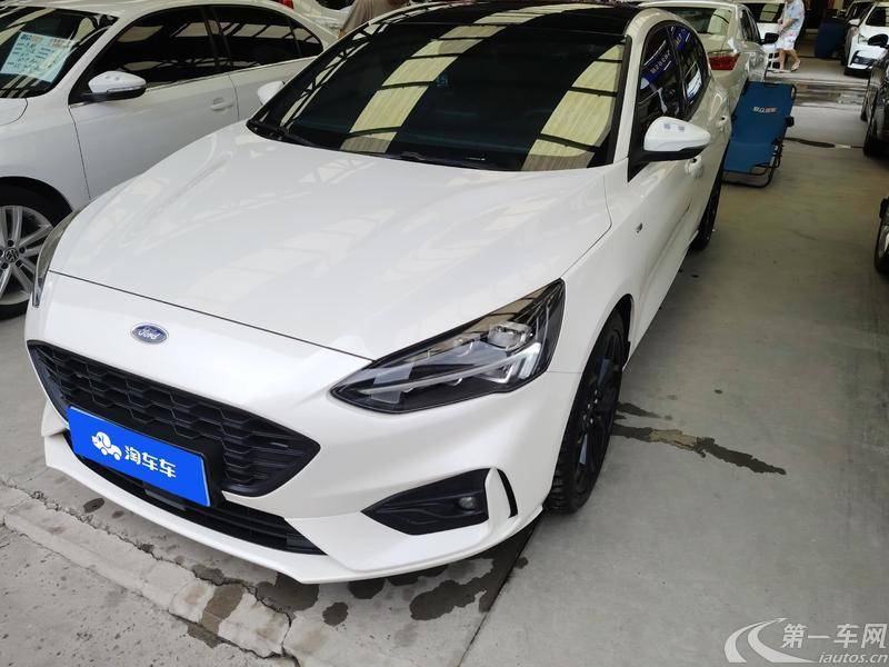 福特福克斯 2019款 1.5T 自动 5门5座两厢车 EcoBoost 180 ST Line (国Ⅴ) 