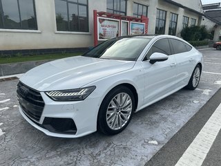 奥迪A7掀背 45TFSI 2.0T 自动 臻选型 