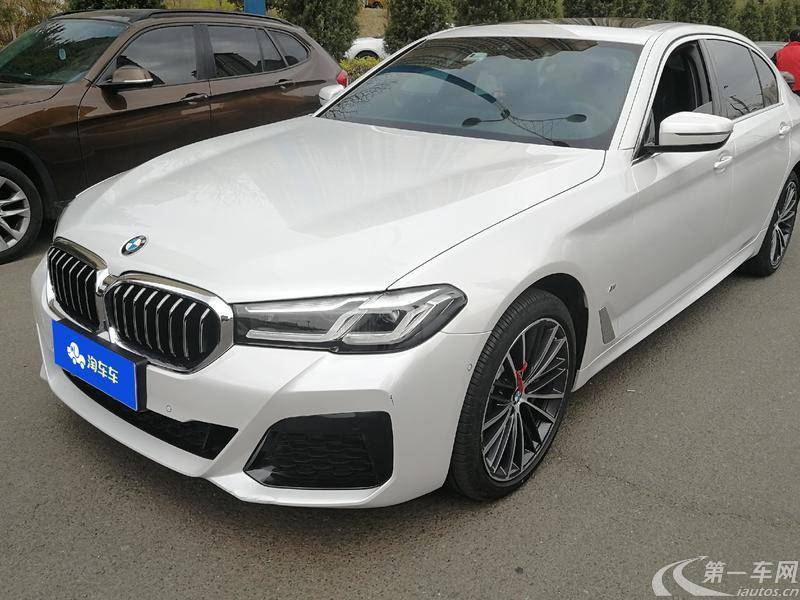 宝马5系 530Li 2022款 2.0T 自动 汽油 改款领先型M运动套装 (国Ⅵ) 