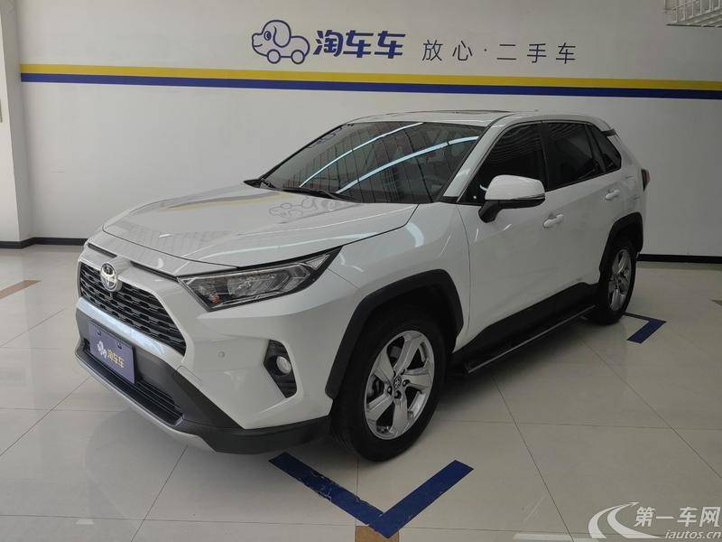 丰田RAV4 2021款 2.0L 自动 前驱 风尚PLUS版 (国Ⅵ) 