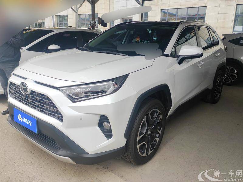 丰田RAV4 2022款 2.0L 自动 前驱 尊贵版 (国Ⅵ) 