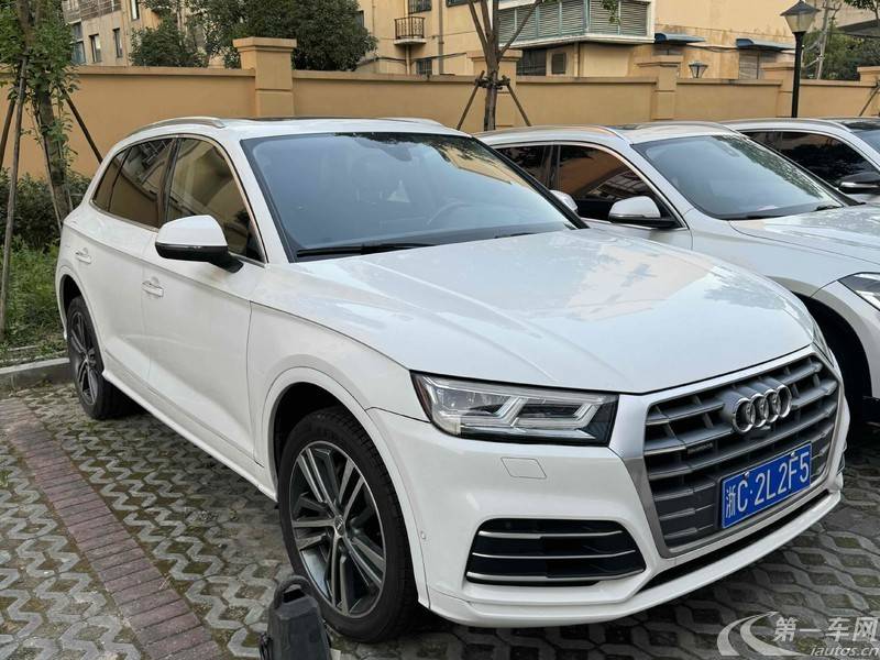 奥迪Q5L 45TFSI 2018款 2.0T 自动 尊享时尚型 (国Ⅴ) 