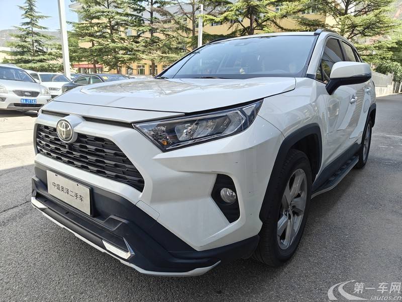 丰田RAV4 2020款 2.0L 自动 前驱 风尚PLUS版 (国Ⅵ) 