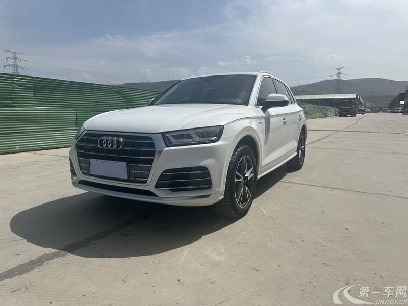 奥迪Q5L 40TFSI 2020款 2.0T 自动 改款荣享时尚型 (国Ⅵ) 