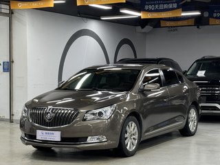 君越 2.4L 领先舒适型 