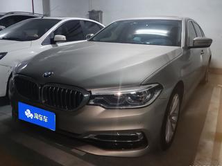 宝马5系 530Li 2.0T 自动 领先型M运动套装 