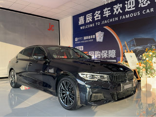 宝马3系 325Li 2.0T 自动 改款M运动曜夜套装 