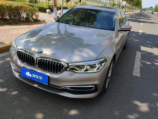 宝马5系新能源 530Le 2.0T 自动 豪华套装 