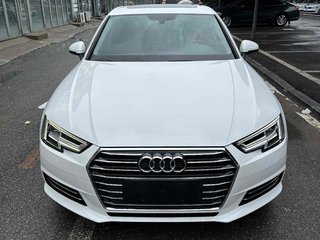 奥迪A4L 40TFSI 2.0T 自动 30周年时尚型 