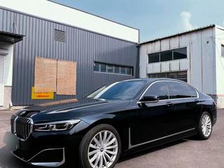 宝马7系 730Li 2.0T 自动 改款豪华套装 