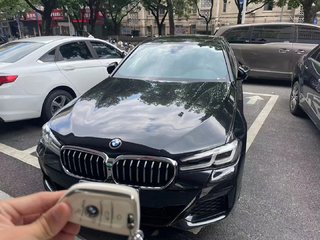 宝马5系 530Li 2.0T 自动 改款尊享型M运动套装 