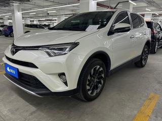 丰田RAV4 荣放 2.5L 自动 精英i版 